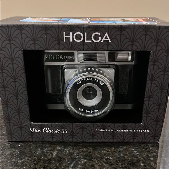 Photography Holga 35 Holga Ultra Compact 35mm Film Camera